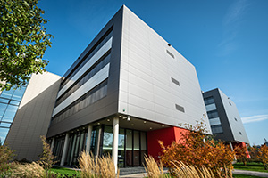 Viergeschossige Bürogebäude